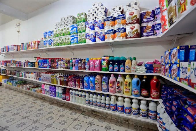 Mercado e Adega Haux