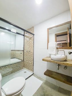 Yannai Chalé Praia