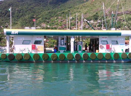 D Confiança Posto de Serviços (Yacht Club Ilhabela)
