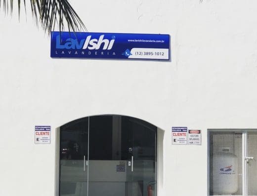 Lavishi Lavanderia