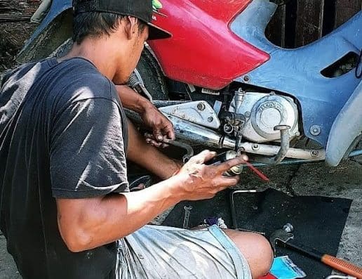 Motorcycle Garage Oficina