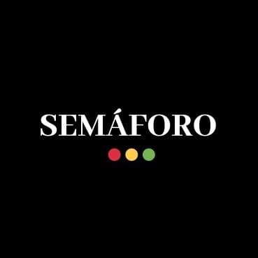 Semáforo Fast Food Truck