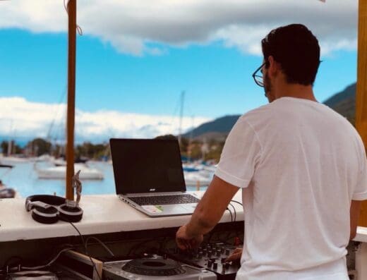 DJ Sett