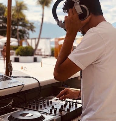 DJ Sett
