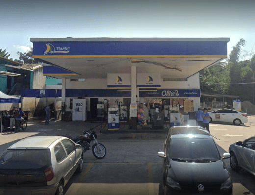 Posto de Combustível Isaris