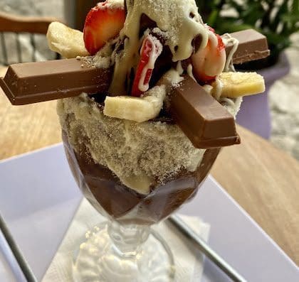 Dona Lú Açaí e Sorvetes