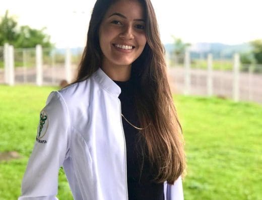 Dra. Martha Oliveira – Fisioterapeuta Domiciliar