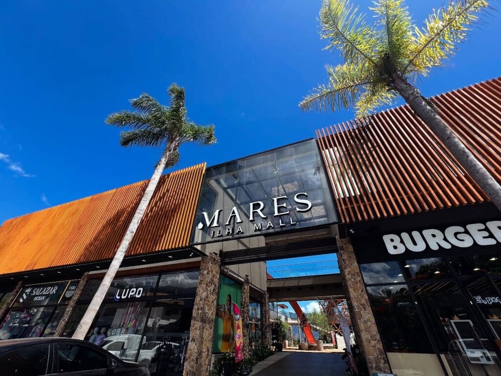 Mares Ilha Mall está na ilhabela.plus
