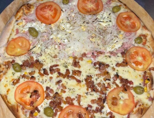 Manjerona Pizzaria e Esfiharia