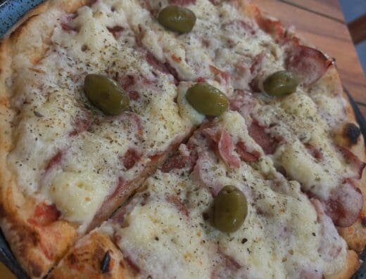 Pizzaria Três Indaiá