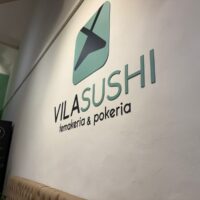 Vila Sushi Temakeria e Pokeria está na ilhabela.plus!